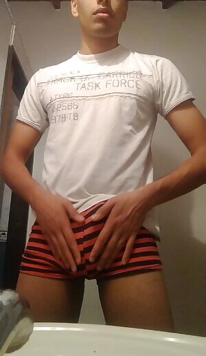 Failing a cock reveal 🤣