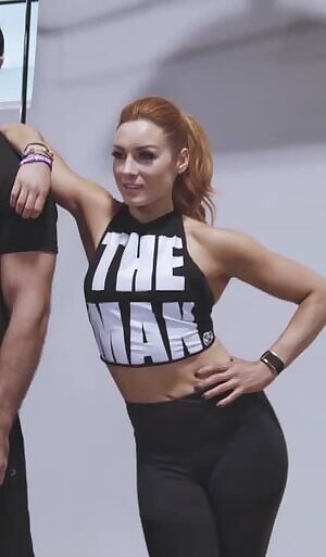 I love Becky’s jiggly ass. 😍