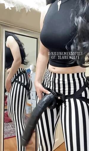 I can destroy you with this big black cock with very little effort😈