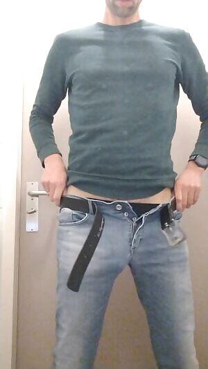 This Thursday has a JUMPING start!! 😋 37M4F Amsterdam