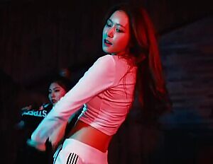 Hello Venus - Yooyoung