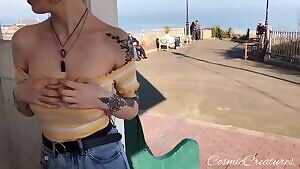 sun’s out, titties out 🌞