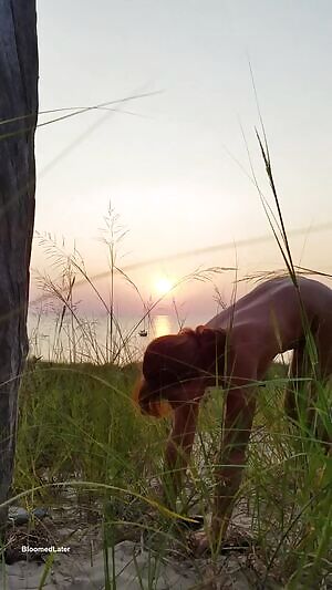 lipping for the shoot. 🌹