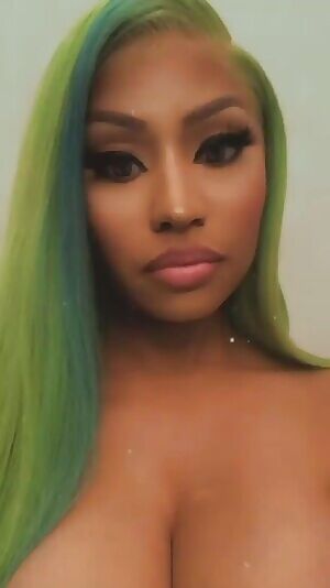 Any buds wanna femdom rp as or help make me cum to Nicki Minaj?