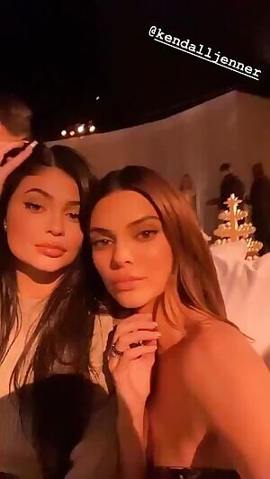 Kylie & Kendall 1