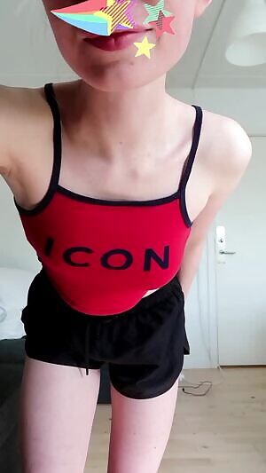 my first gif. i'm a little nervous 😅❤️